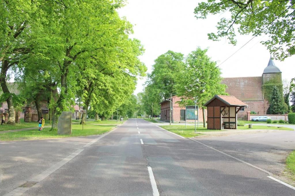 Romantische Ferienwohnung Unter Den Linden Buchholz (Mecklenburg-Vorpommern) Exterior foto
